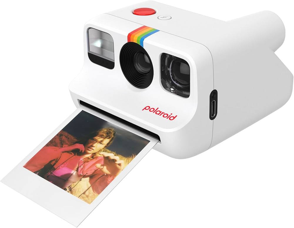 Amazon | Polaroid(ポラロイド) インスタントカメラ Polaroid Go Amazon | Polaroid(ポラロイド) インスタントカメラ Polaroid Go