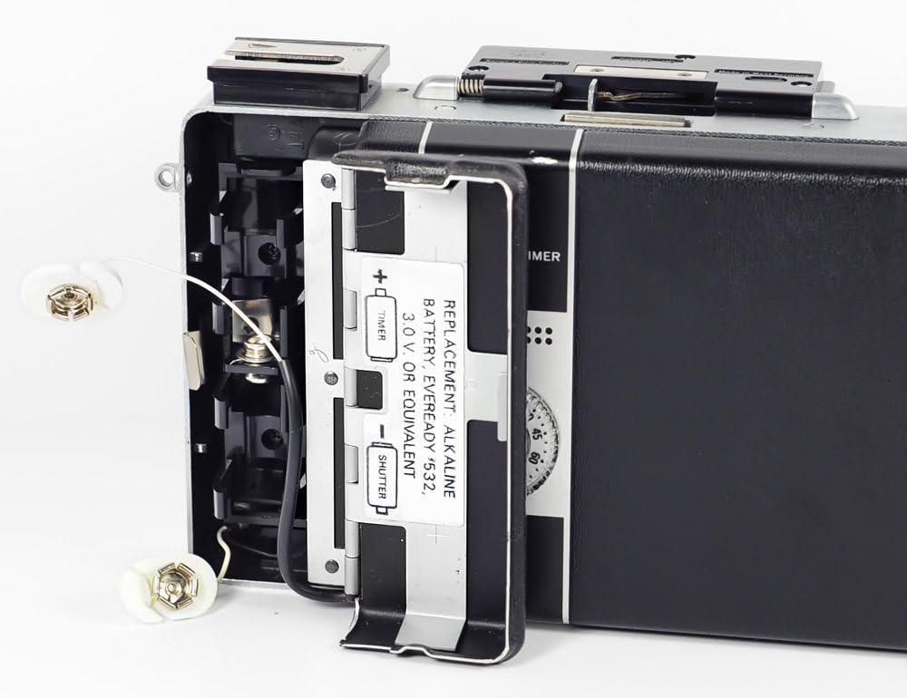 Polaroid 450 Instant Film Automatic Land Camera with Zeiss Ikon Viewfinder and Electronic Timer