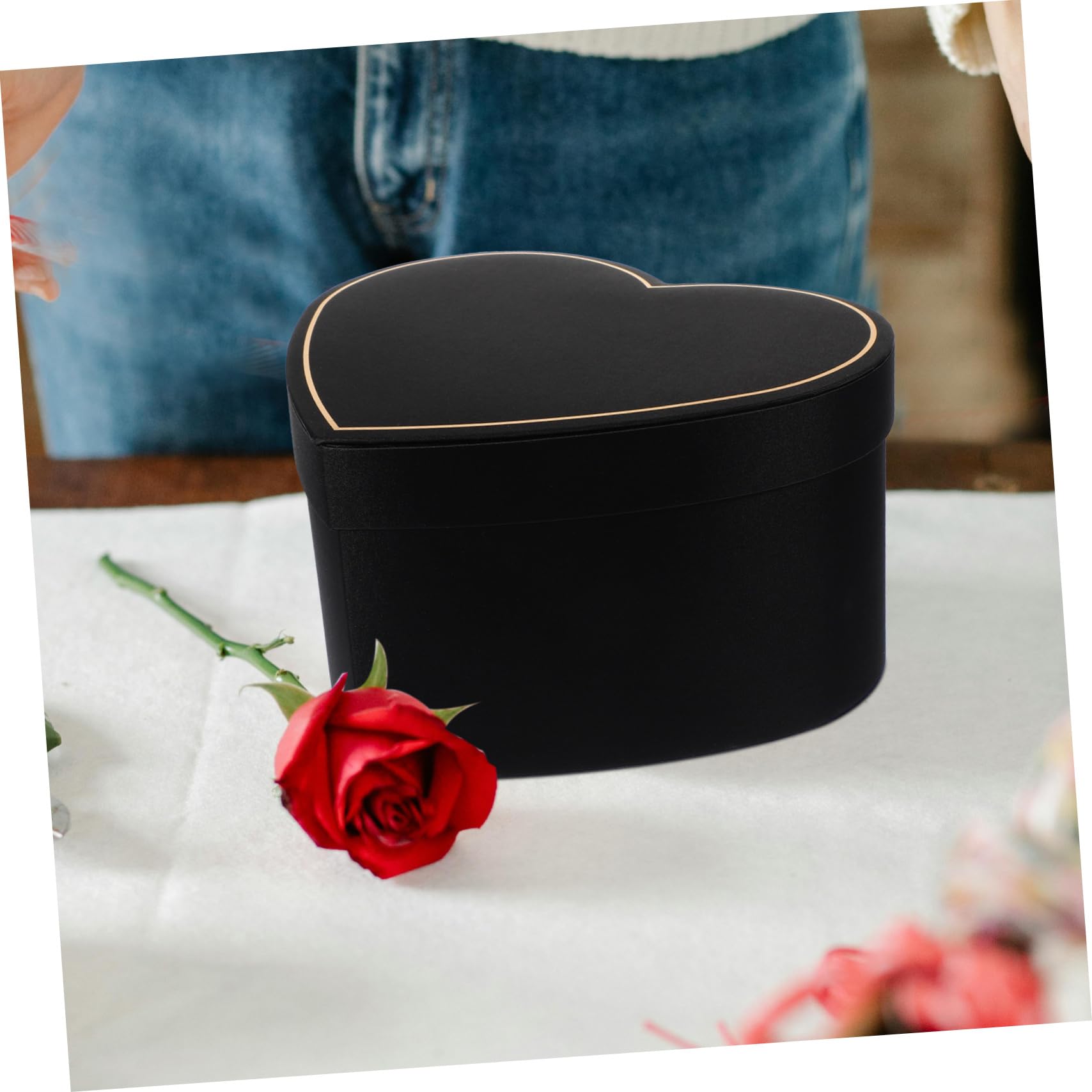 DOITOOL 2 Stück Herzförmige mit Leere Präsentationsbox für Valentinstag Weihnachten und Besondere Anlässe Stilvolle Verpackung für Süßigkeiten Schmuck und Persönliche