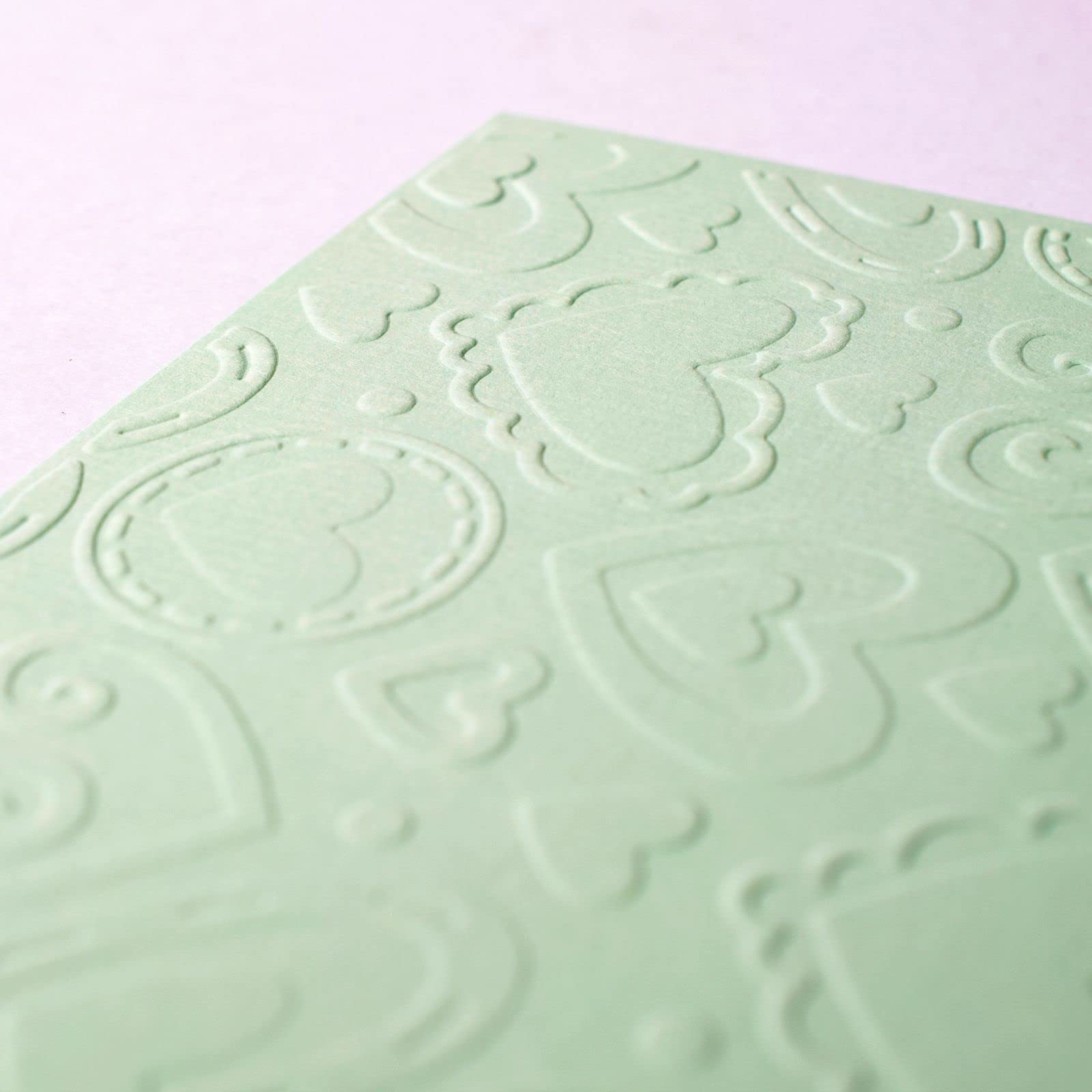 Vaessen Creative Carpeta de Embossing, Corazones en Capas 14,6 x 10,8 x 0,5 cm, 1 pieza, para Tarjetas de Cumpleaños, Tarjetas de Nacimiento, Tarjetas de Navidad y Manualidades con Papel