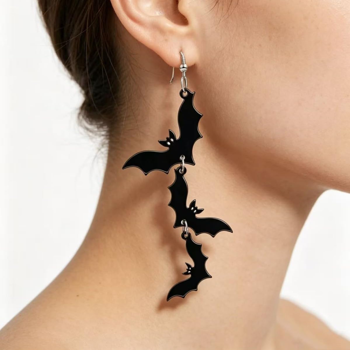 Bat Earrings for Women Unique Diverse Black Bat Dangle Hook Earrings Party Accessories Gothic Spooky Vampire Earrings Halloween Gifts image 2