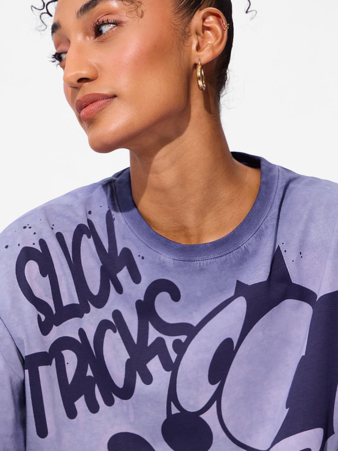 The Souled Store Felix The Cat: Slick Tricks - Camiseta de algodón con estampado gráfico de color púrpura para mujeres y niñas