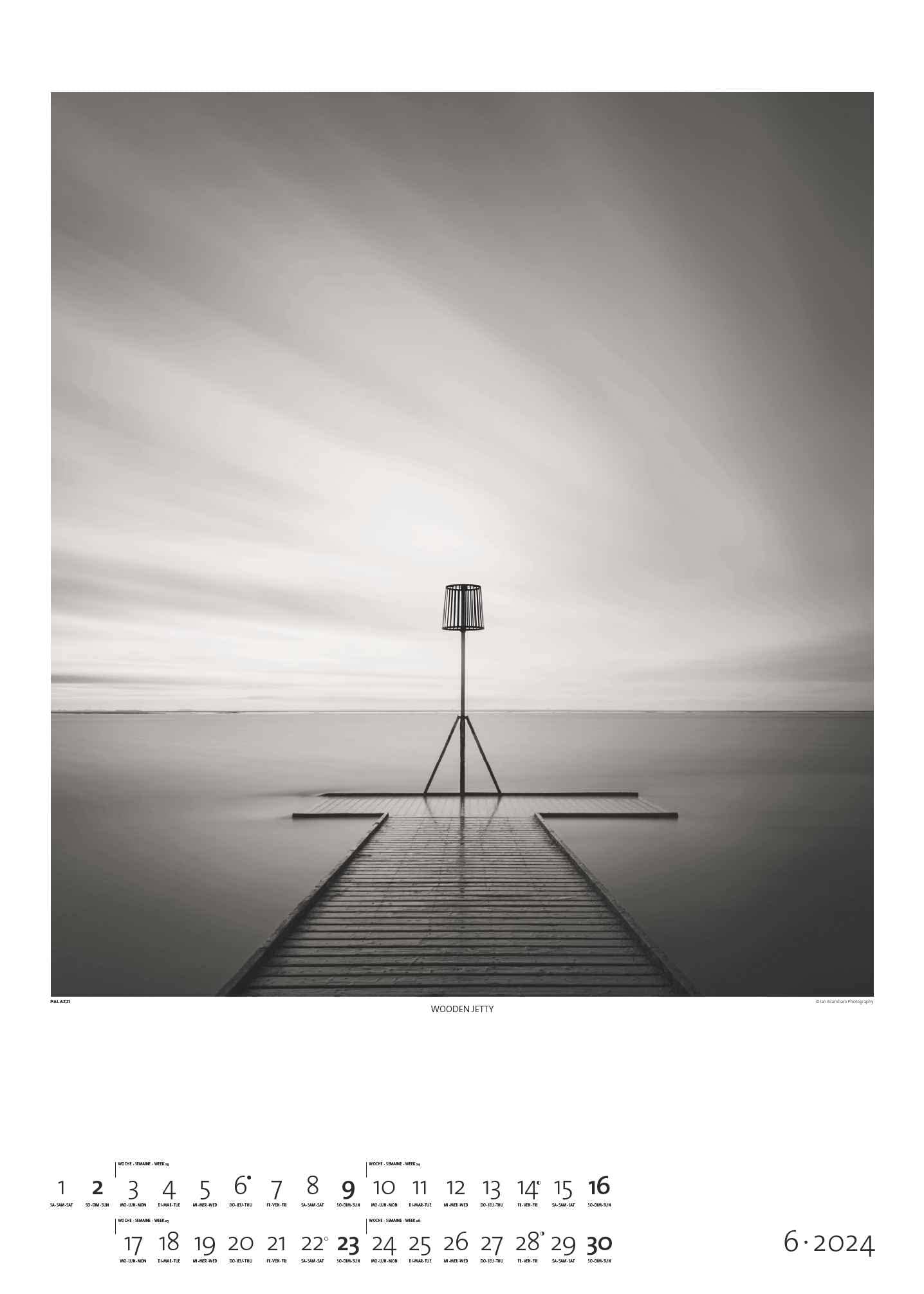Black & White 2024 - Bildkalender 50x70 cm - Wandkalender XL - schwarz-weiß - Kunst - Hochformat - Palazzi: Fine Art Photography