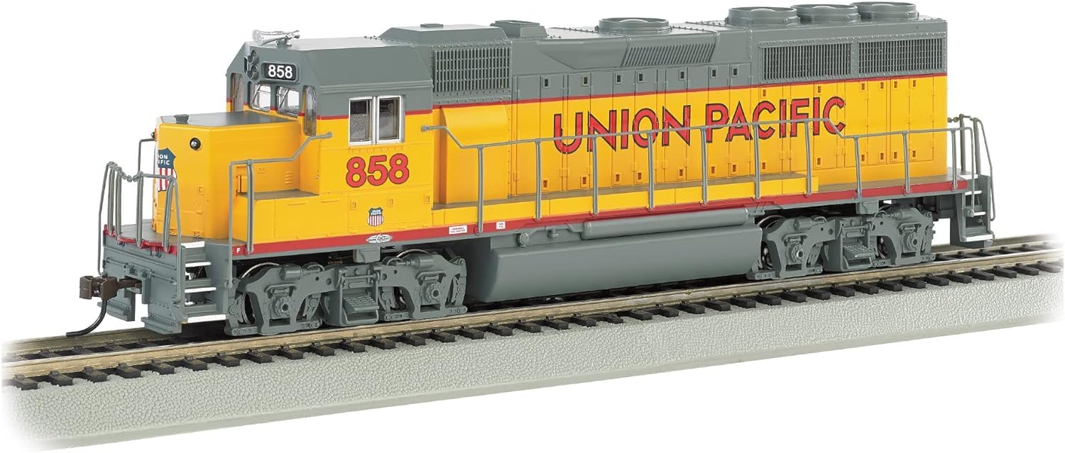 Amazon.com: Bachmann Trains - EMD GP40 - DCC Sound Value