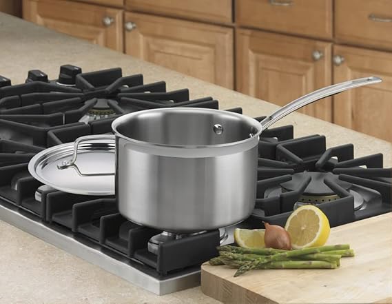 Introducing our Professional Design Cookware, a premium product for all cooking enthusiasts. With its Triple Ply Construction that includes a core of pure aluminum, this cookware ensures even heat distribution along the bottom and sidewalls. Say goodbye to unevenly cooked meals and experience exceptional results every time you cook.