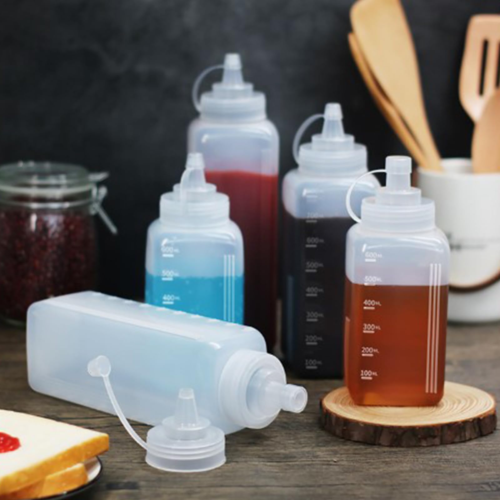 Set di 3 bottiglie Squeeze, bottiglie in PE con scala graduata, a tenuta stagna, ideali per ketchup, olio barbecue, cottura al forno e campeggio (1000ML)