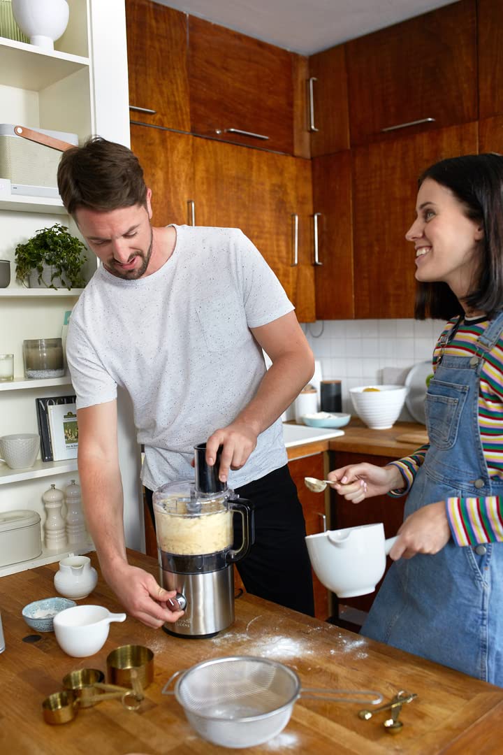Russell Hobbs Küchenmaschine Multi [Zerkleinern/Schneiden/Raspeln] kompakter Food Processor (platzsparendes Design, 1.2l spülmaschinenfeste Rührschüssel, Edelstahlscheibe, Zerkleinerer) 25280-56