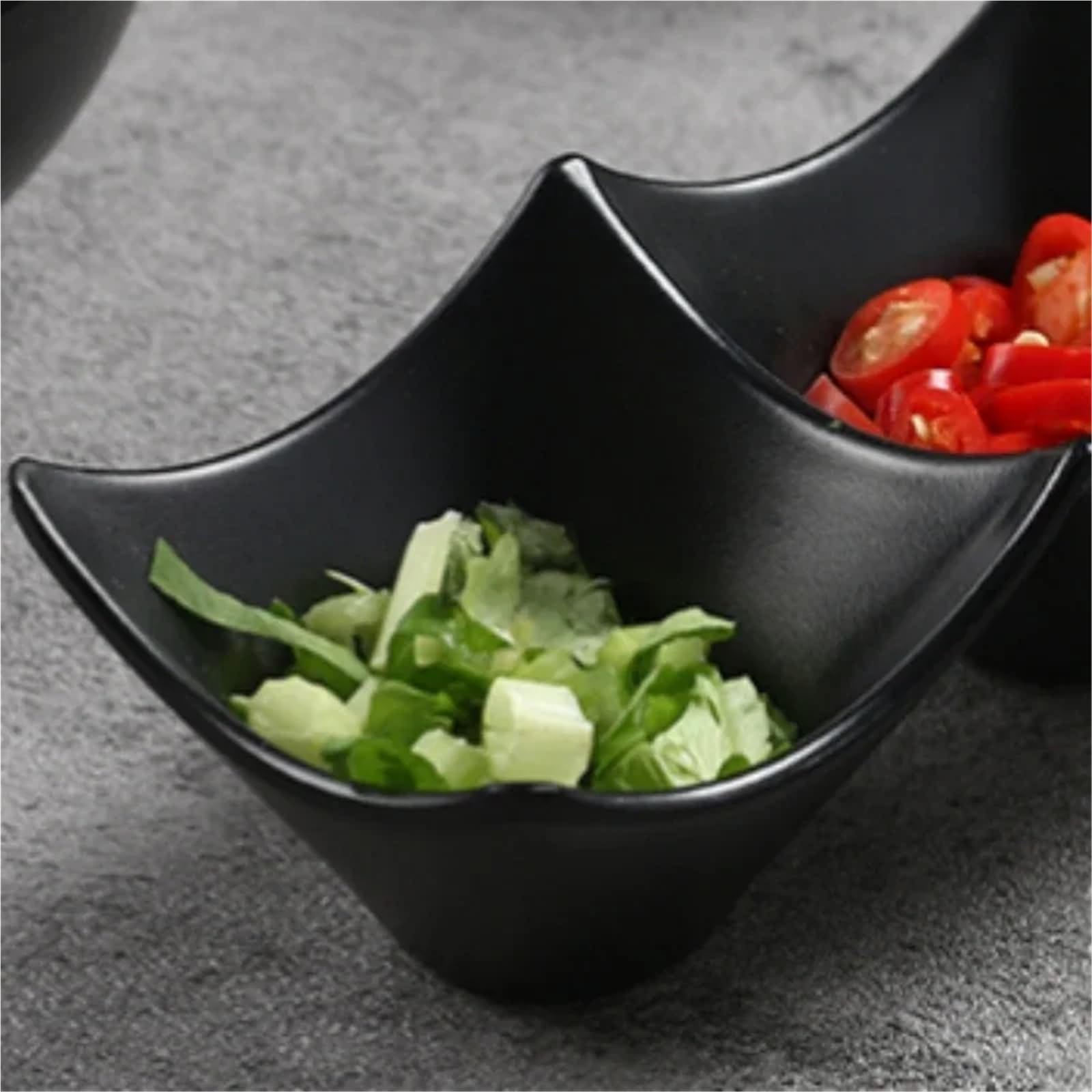 Confezione da 3 piatti per tapas con ciotole a 3 scomparti, versatili piatti per salsa per cucinare sushi, salsa di soia e snack, perfetti per intrattenere