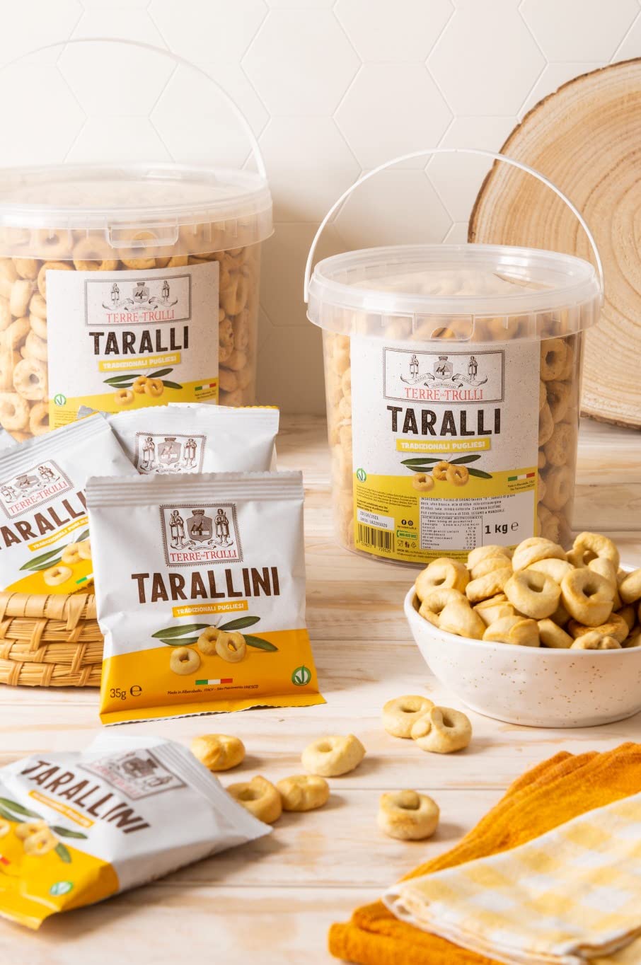 Terre Dei Trulli Traditionelle Taralli Pugliesi - 2 Eimer à 2 kg | Gesunder Snack für Eine Schnelle und Leckere Mahlzeit | Gesunde Snacks, Salzige Snacks, Healthy Snacks