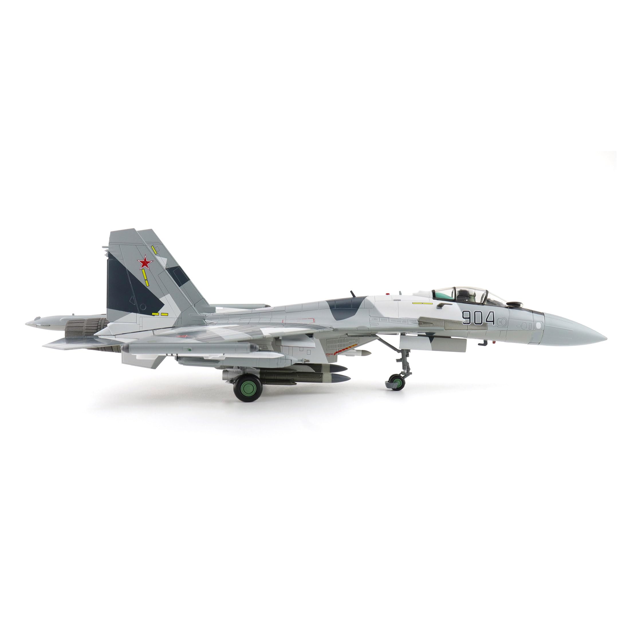 Hobby Master | Replica di aerei militari in scala 1:72 | Su-35 Flanker Prototype 904, Aeronautica militare russa (con 2 x pod ECM, 4 x R-77, 2 x KH-59, 2 x KH-31, 2 x KAB-1500L) | Modello HA5717