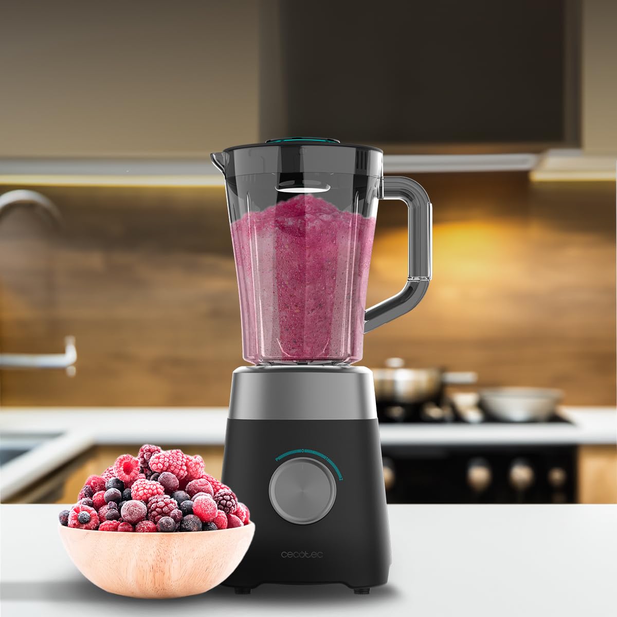 Cecotec Blender Power Black Titanium 1300MAX B. Puissance maximale de 1300 W, 20000 RPM, Lames en titane à 4 feuilles, Carafe de 1,5 L, 2 vitesses, Fonction Pulse, Broie la glace facilement, Noir