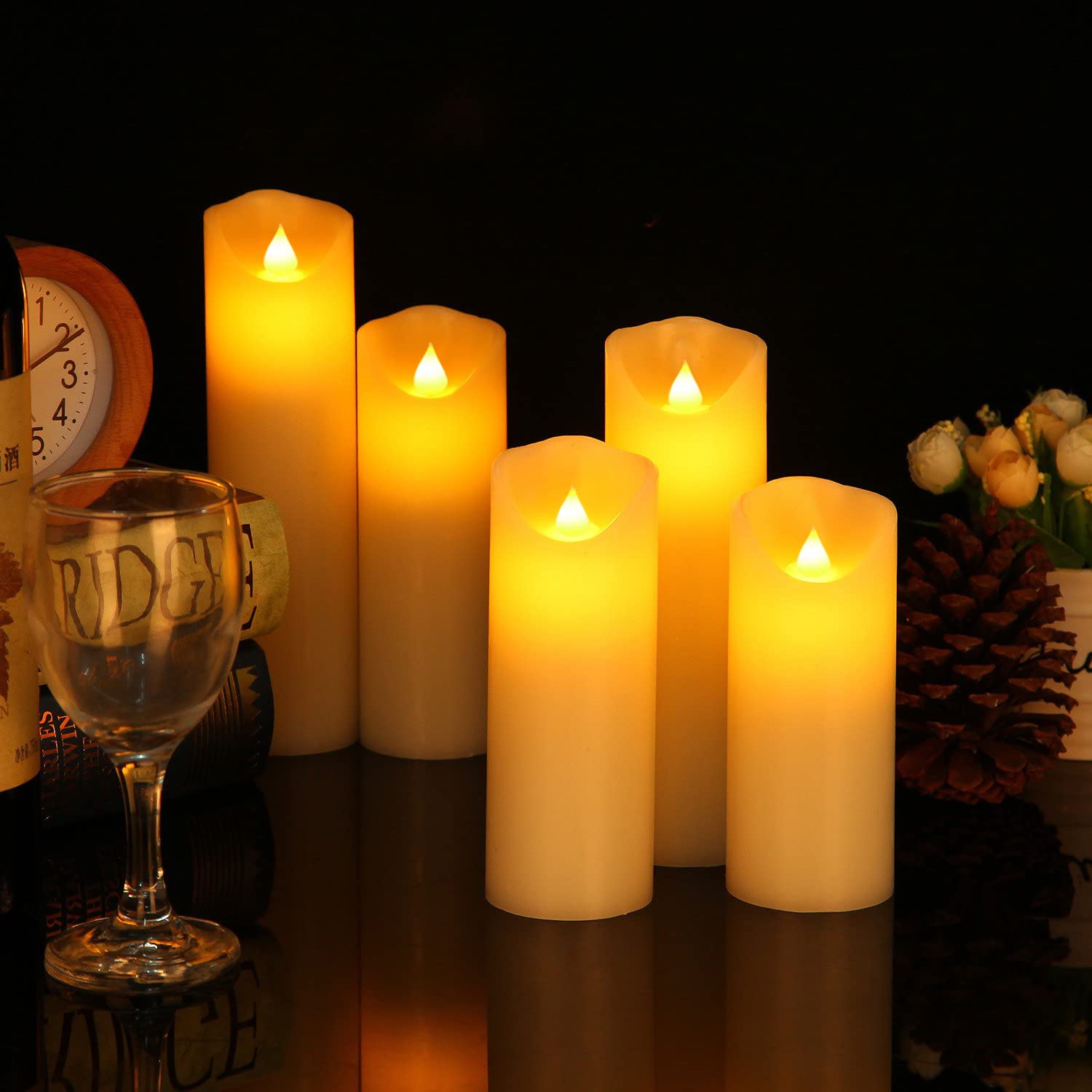Bougies LED,Bougies Sans Flamme.Lot de 5 (10,12,15,17,19 cm,Ivoire),En Véritable Cire. Avec Vacillement des Flammes Très Réaliste, Télécommande Avec 10 Menus De Fonction, Minuterie de 24 Heures