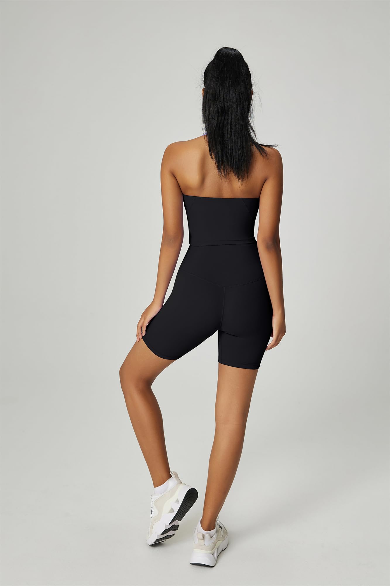 altiland Brasier deportivo con cuello en V para mujer, acolchado, para entrenamiento, yoga, con soporte medio