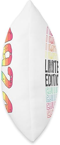 Miniatura 2 de Limited Edition Vintage 1924 Retro Birthday Throw Pillow