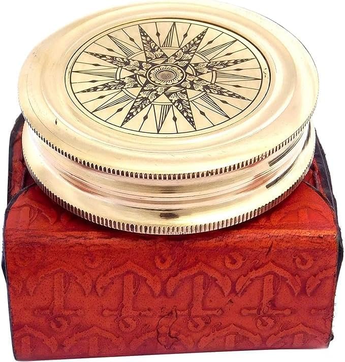 Brújula de bolsillo de latón estilo antiguo con estuche de cuero miniatura 2