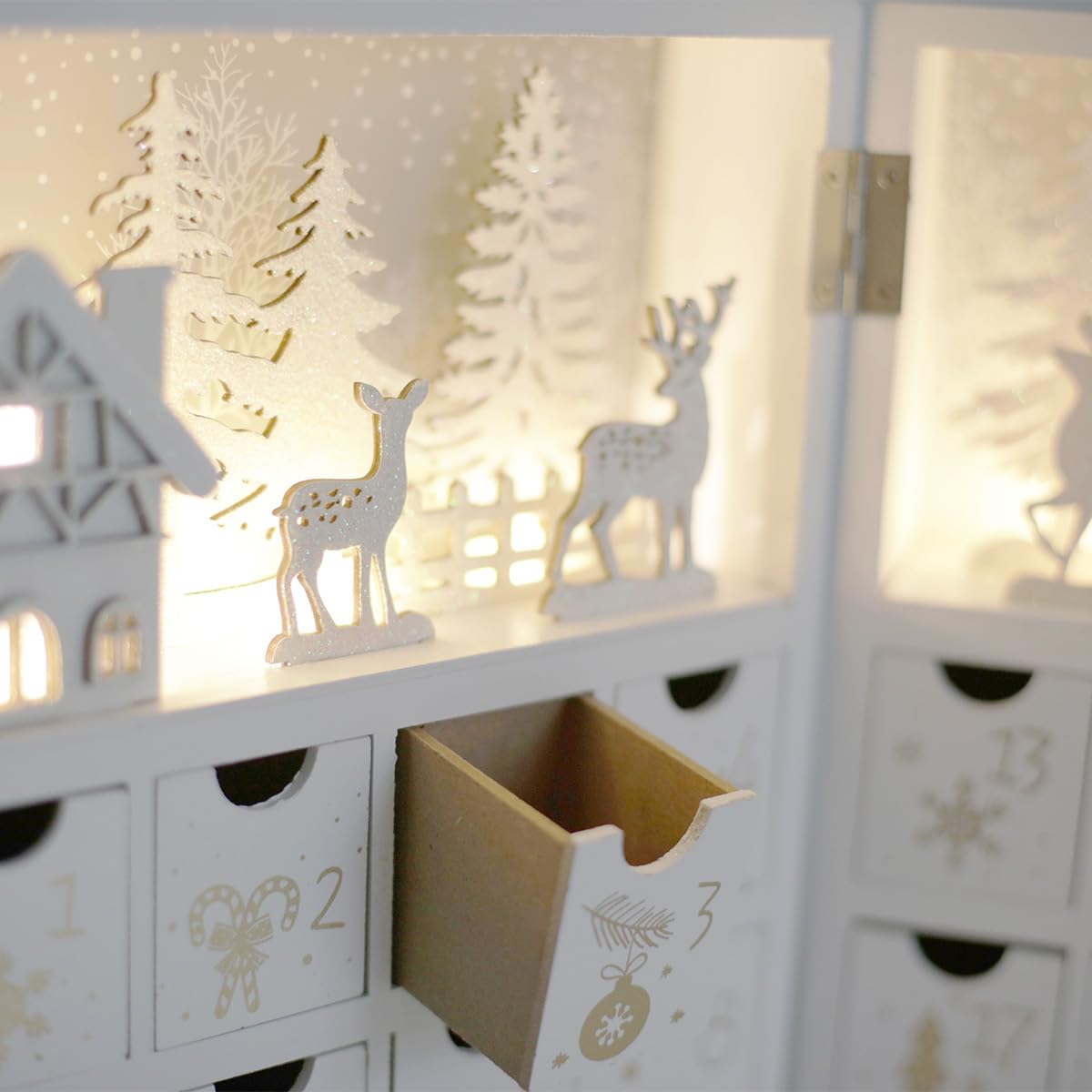 PE Weihnachten Adventskalender zum Befüllen Holz mit LED Kinder -Winterwald Szene-24 Schubladen Weihnachtskalender mit Silber Rentier Dekorative & Funktionale Aufbewahrung von Weihnachtsgeschenken
