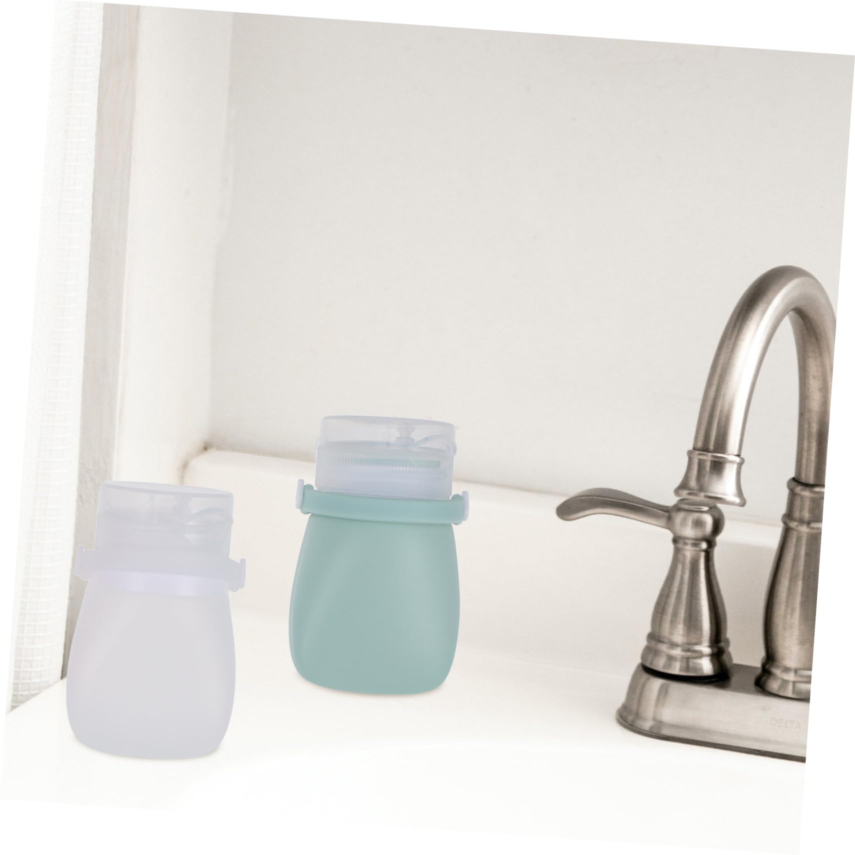 FOMIYES 4 Set Di Flaconi Per Cosmetici Liquidi Da Viaggio Comprimibili Contenitori Di Ricarica in Silicone Per Kit Di Cosmetici Da Viaggio