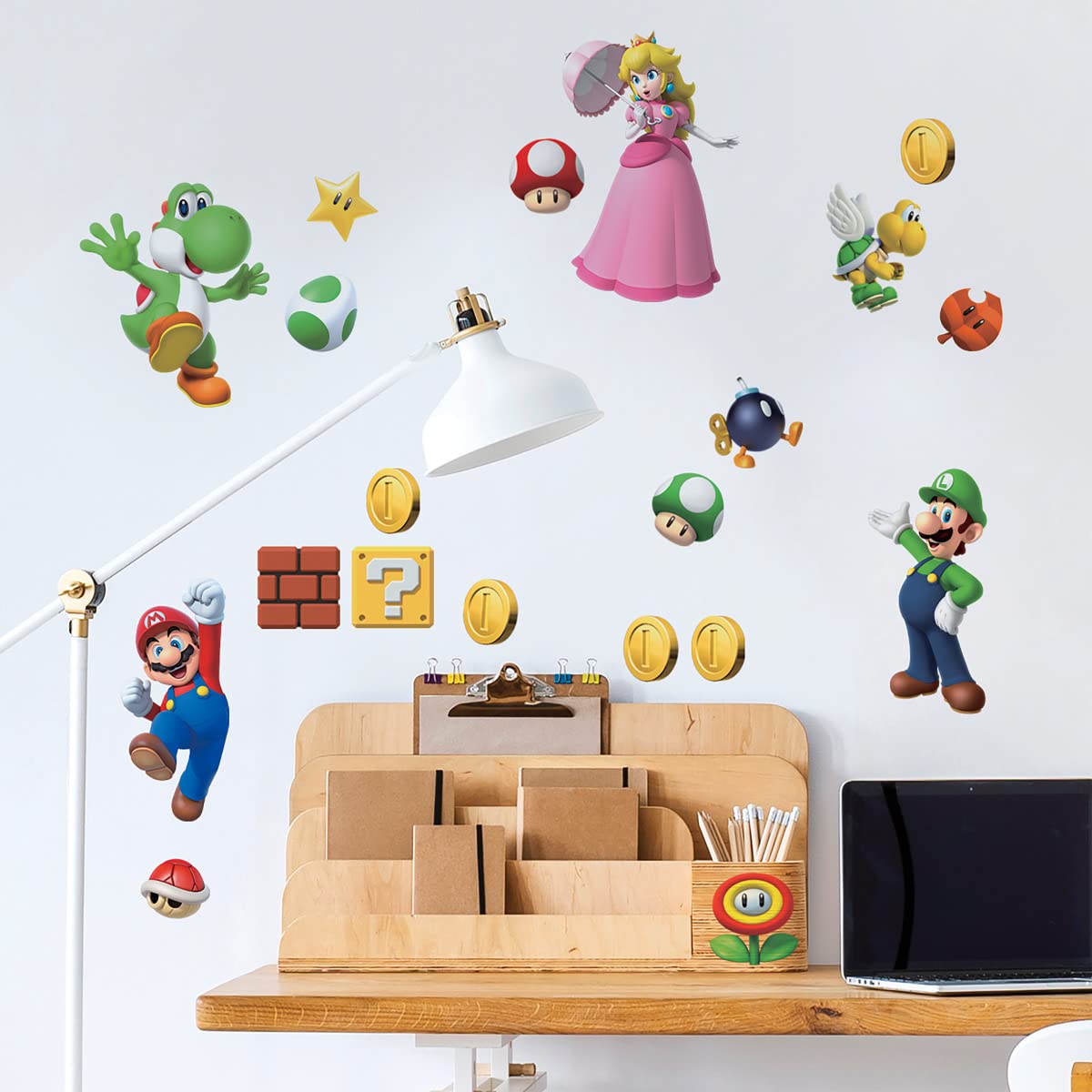 Snapklik.com : Super Mario Brothers Peel And Stick Wall Decals