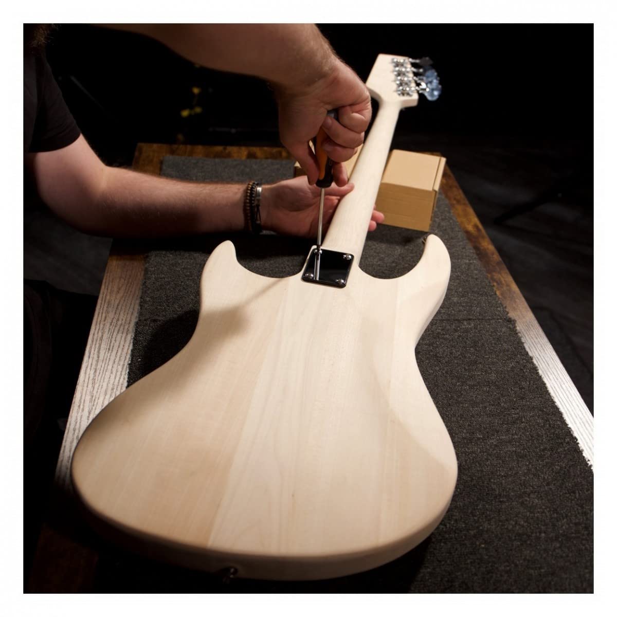 Guitarworks Kit Basso Elettrico Fai Da Te Paletta Incompiuta