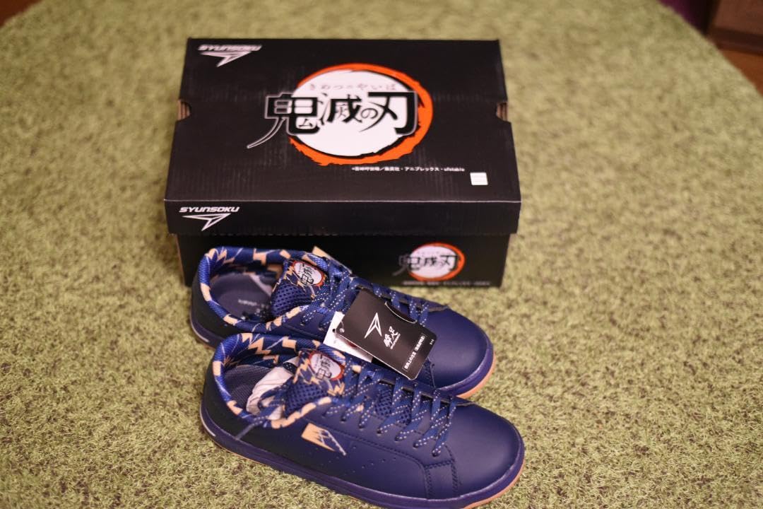 Amazon.co.jp: 瞬足 鬼滅 キッズ 230EE 嘴平伊之助 : ファッション