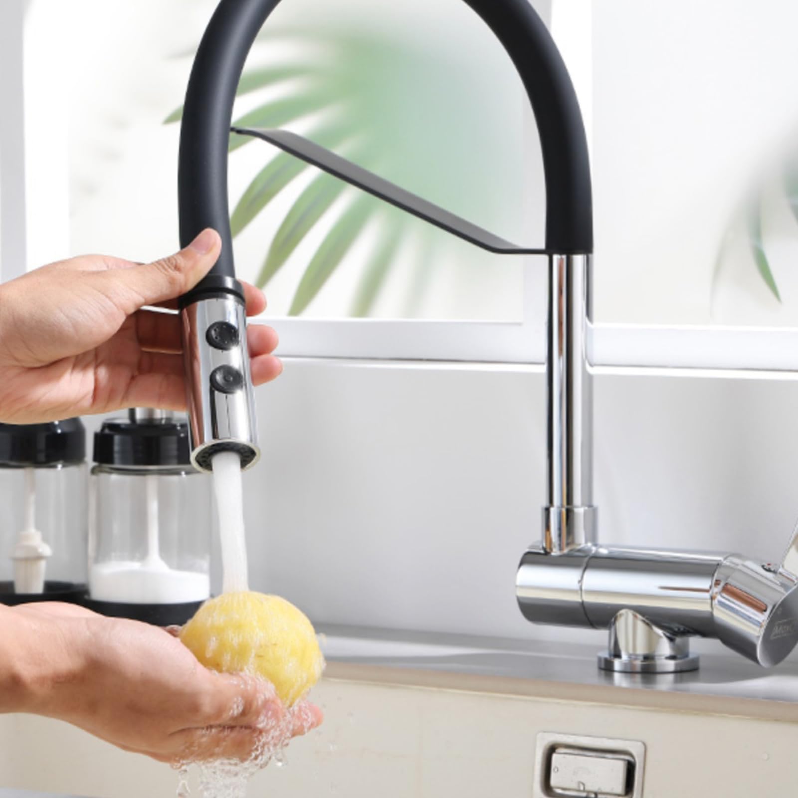 Generisch Wasserhahn Küche Mischbatterie Klappbarer Küchenarmatur gebürstetes Gold Ausziehfunktion ideal für die Fenstermontage 2 Strahlarten klappbare Spültischarmatur für Wohnmobile