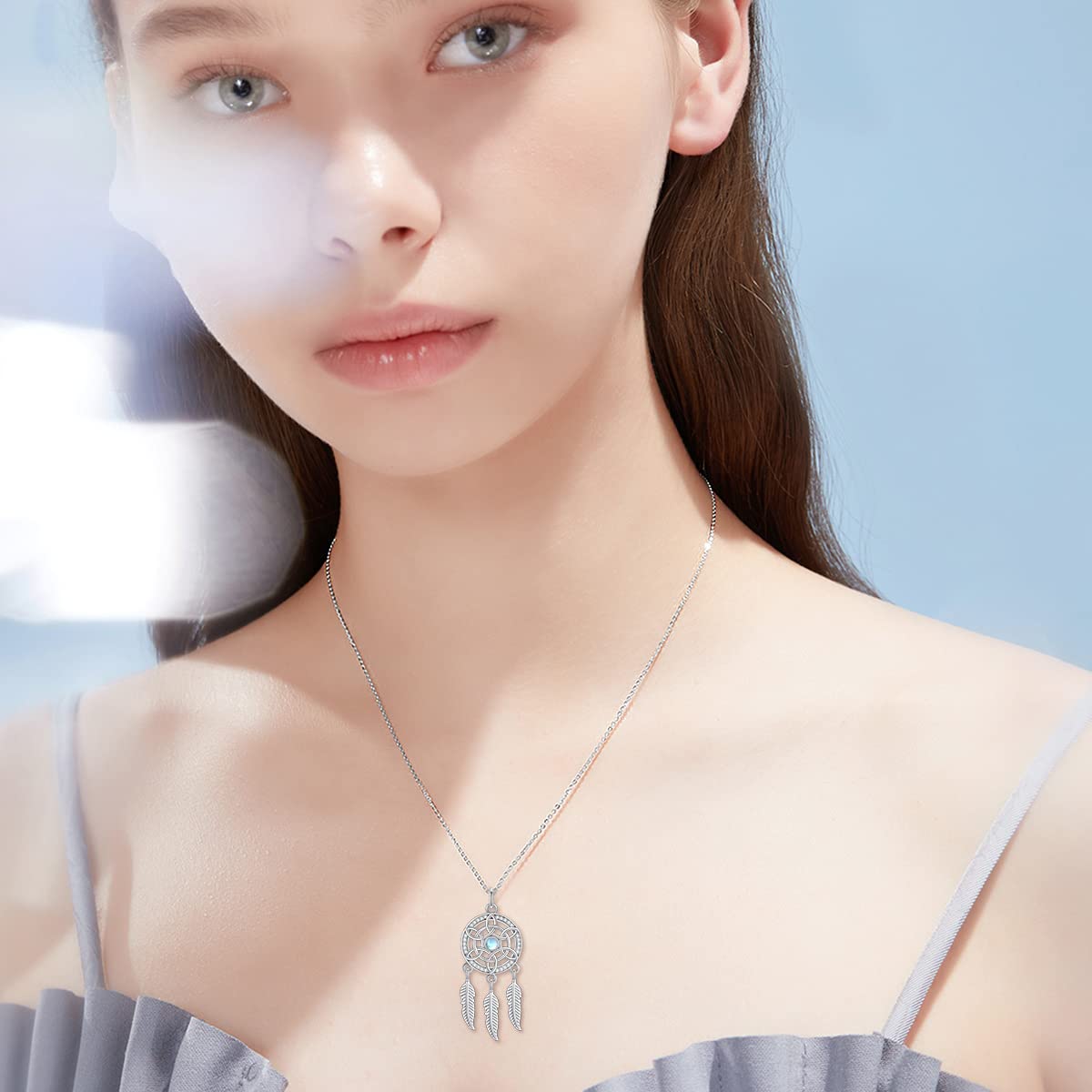 VONALA Traumfänger Halskette 925er Sterlingsilber Boho Anhänger | Keltischem Knoten Mondstein Schmuckgeschenk Boho Feder Geschenk für Frauen Damen