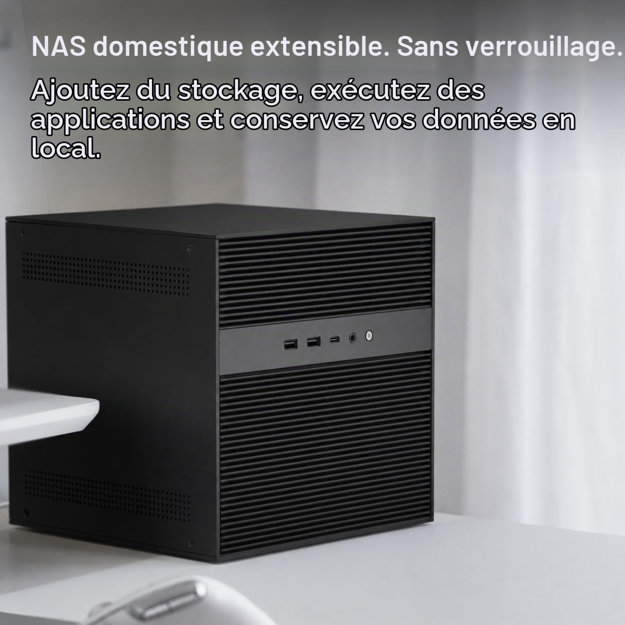 ZimaCube Pro 2 NAS 6 Baies, Intel i5-1235U, 16 Go RAM, SSD 256 Go, 10GbE | Conçu pour Docker, la virtualisation, les laboratoires domestiques et les transferts ultra-rapides en réseau