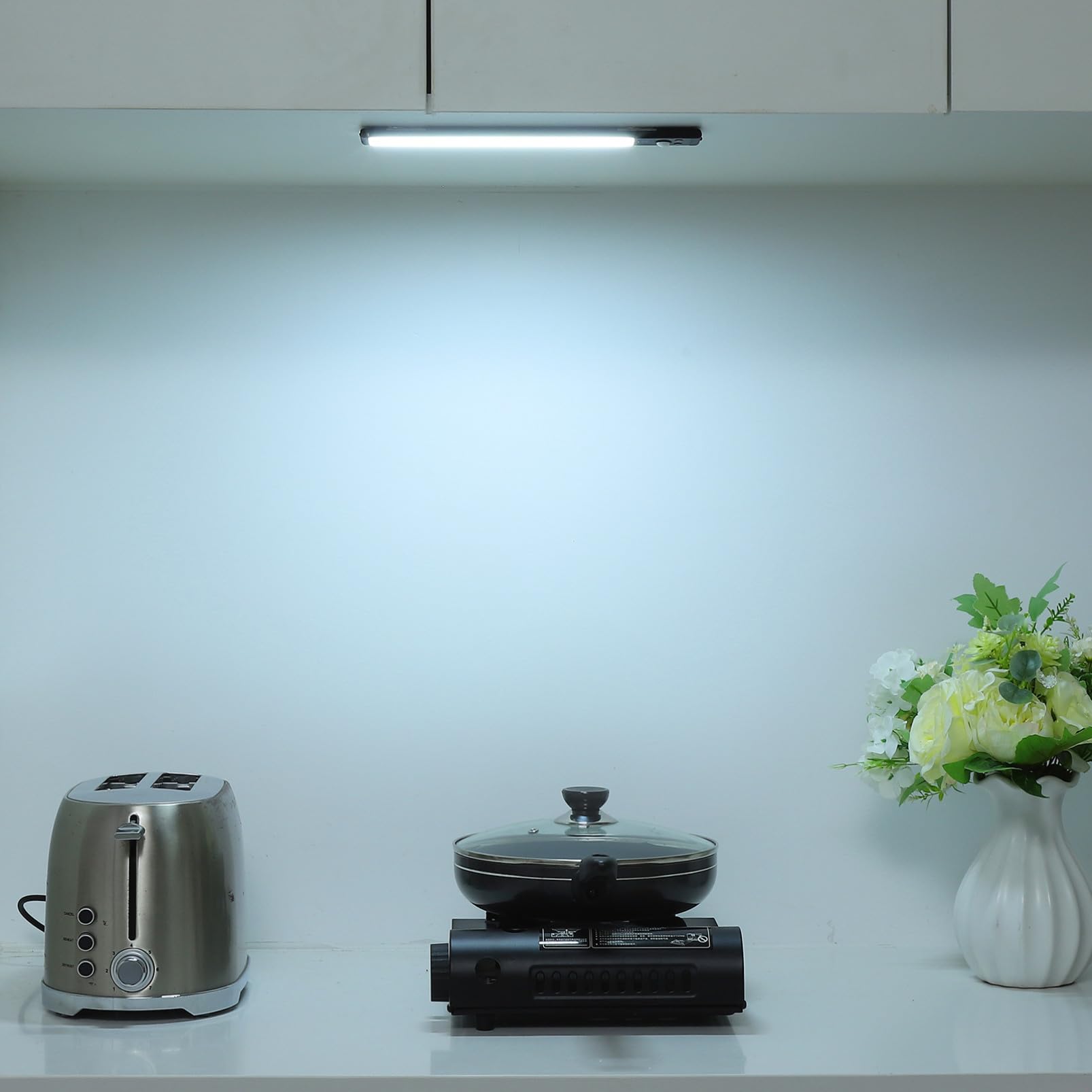 DOITOOL 4piezas Tiras De Luz Led Para Cocina Luces Bajo Encimera Sensor Movimiento Iluminación Inteligente Para Armarios
