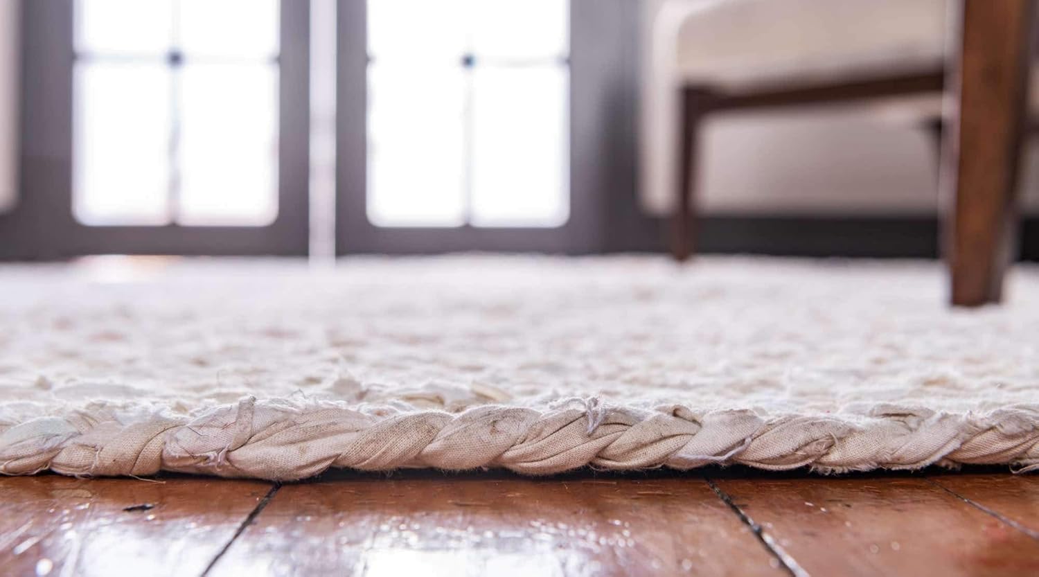 Unique Loom Braided Chindi Collection Area Rug - Layer (8' x 10' Oval, Ivory/ Beige)