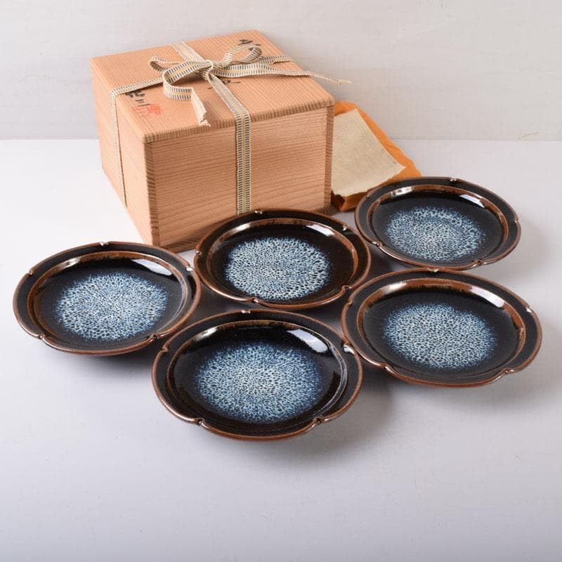 和食器　美濃焼　柴田増三作　天目釉　銘々皿　五客　共布共箱　C　7474 和食器 美濃焼 柴田増三作 天目釉 銘々皿 五客 共布共