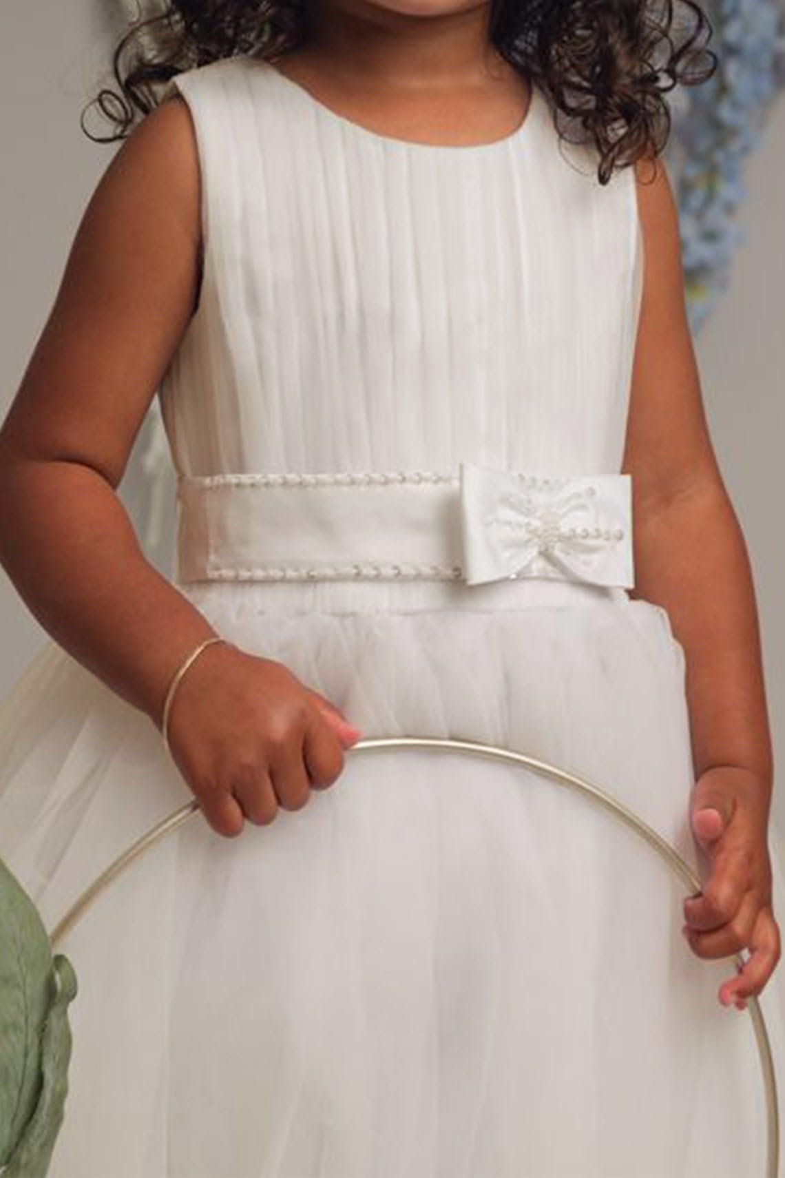 SIRRI Vestido de Bautizo para Niña con Cuerpo Plisado y Lazo – Conjunto de Bautismo Lux
