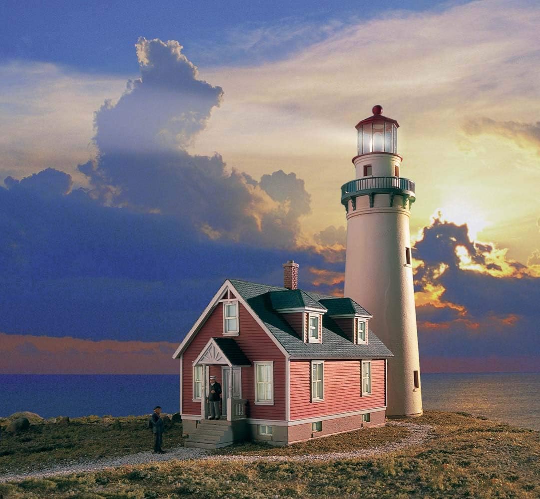 Cornerstone Walthers HO Scale Model Rocky Pt. Lighthouse Kit, 3 x 8-1/8 x 8-7/8" 7.5 x 20.3 x 22.8cm