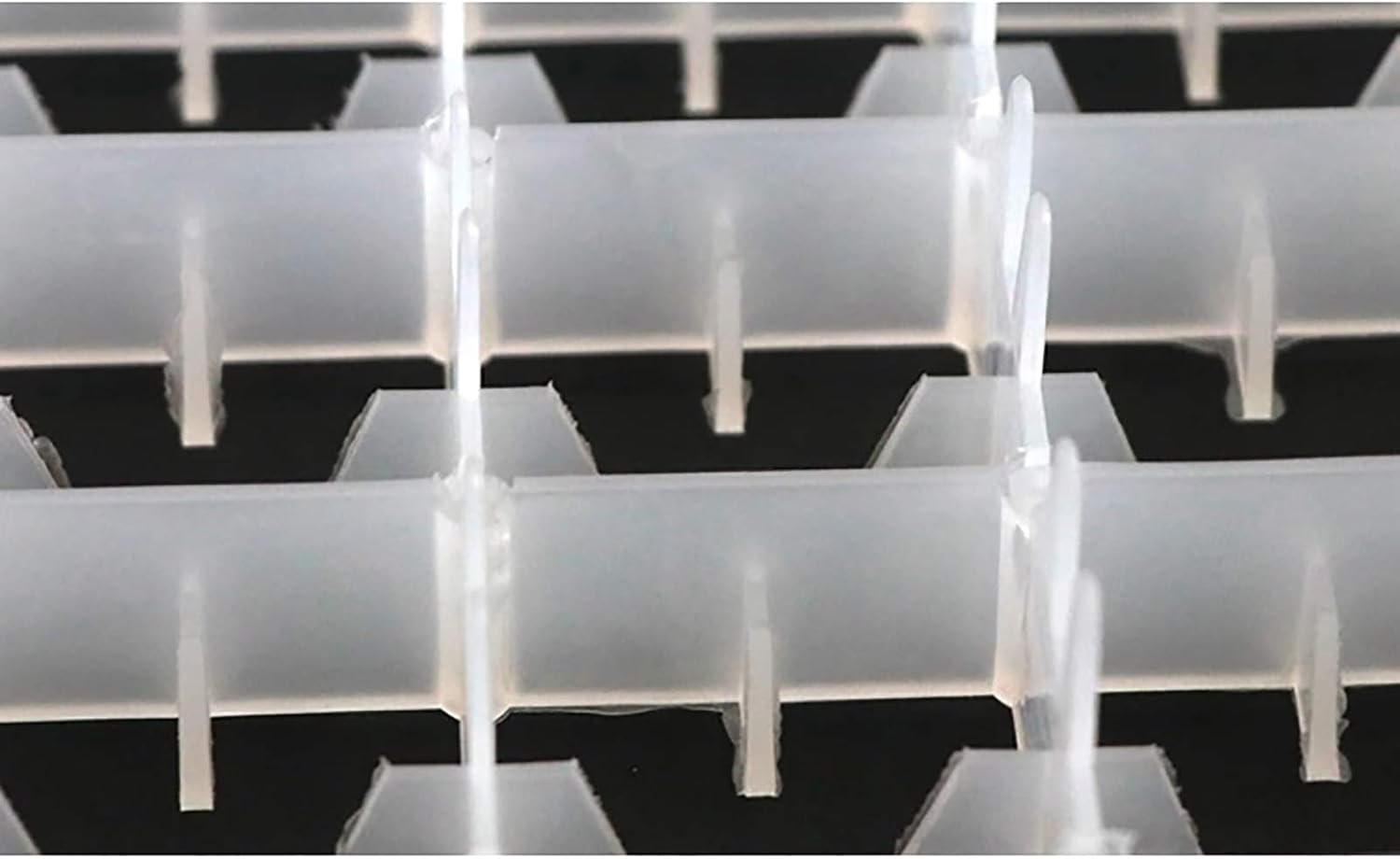 Gdrasuya10 5pcs Egg Hatching Incubator Trays Chicken Quail Pheasant Duck Turkey Eggs Holder 88-Egg Egg Crate Plastic Container Egg Breeding Tray