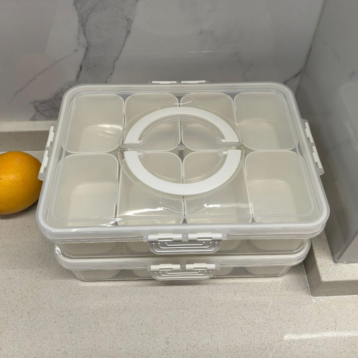 Kitchen Spice Organizer with Compartments for Seasonings Airtight Storage Containers Freshness Preserving Fruit Spice Container (8 DIvide)