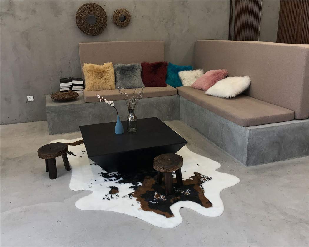 Marbeine Tapis de Sol Imitation Peau de Vache Tapis pour décoration Maison,Fourrure Tapis pour Chambre à Coucher, Salon, Crèche, Salle de Bain,Carpette (170 * 220cm)
