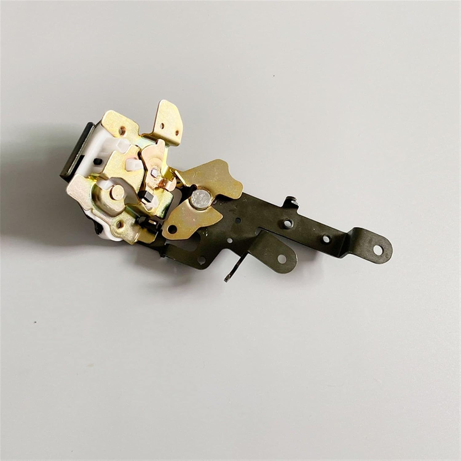 Yurefax スライドドアロックサイドリアドアラッチ左側、NISSAN、Urvan E25 2001-2012 82503-WF1