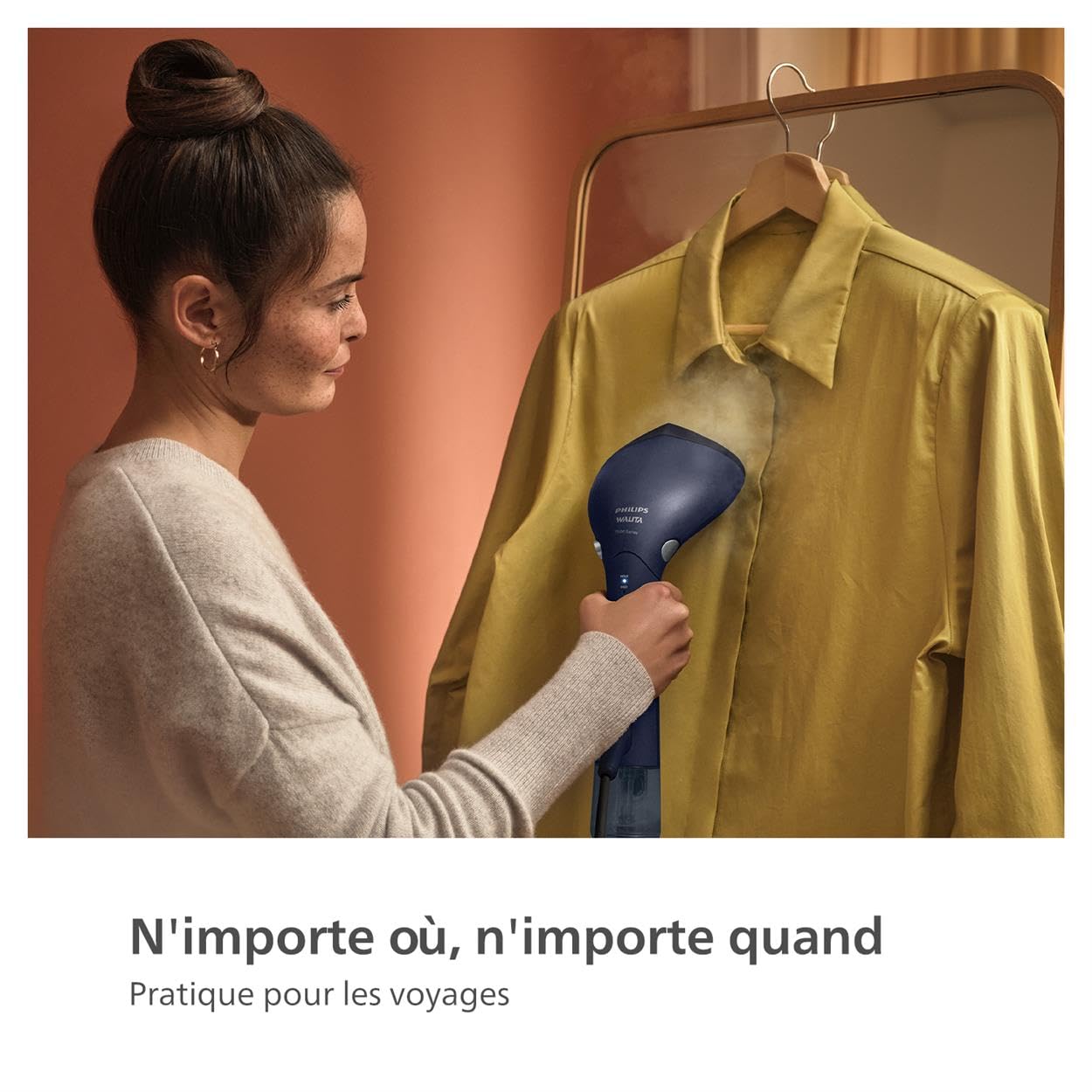 Philips Défroisseur à Main Série 7000 - Steamer 1500W, Vapeur 28g/min, Technologie OptimalTemp, Semelle Métal, Réservoir 100 ml, prêt en 30 sec, Pochette & gant, Léger 865g, Deep Azur (STH7020/20)