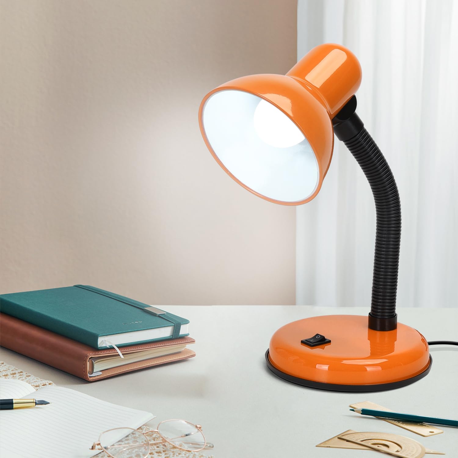 Aigostar Lámpara Escritorio Retro，Flexo LED Escritorio Vintage Estudio，6500K Luz Blanca Lámpara de mesa Compatible con Led Bombillas Modelo E27, Lampara Lectura, Naranja