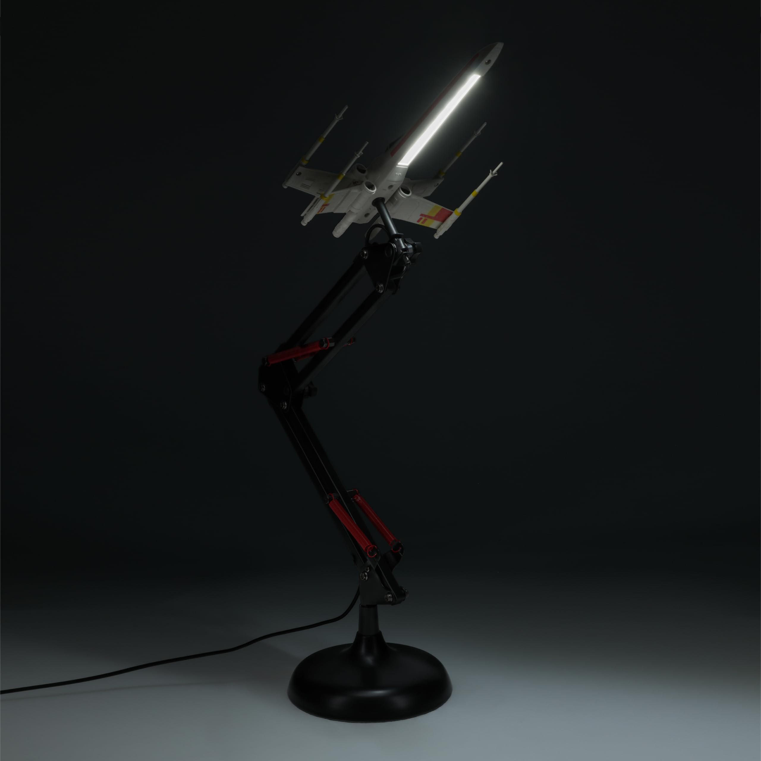 Paladone Lampe de Bureau X Wing Star Wars, 15cm (5.9") - Réplique de Vaisseau avec Éclairage LED, Alimentée par Câble USB Inclus