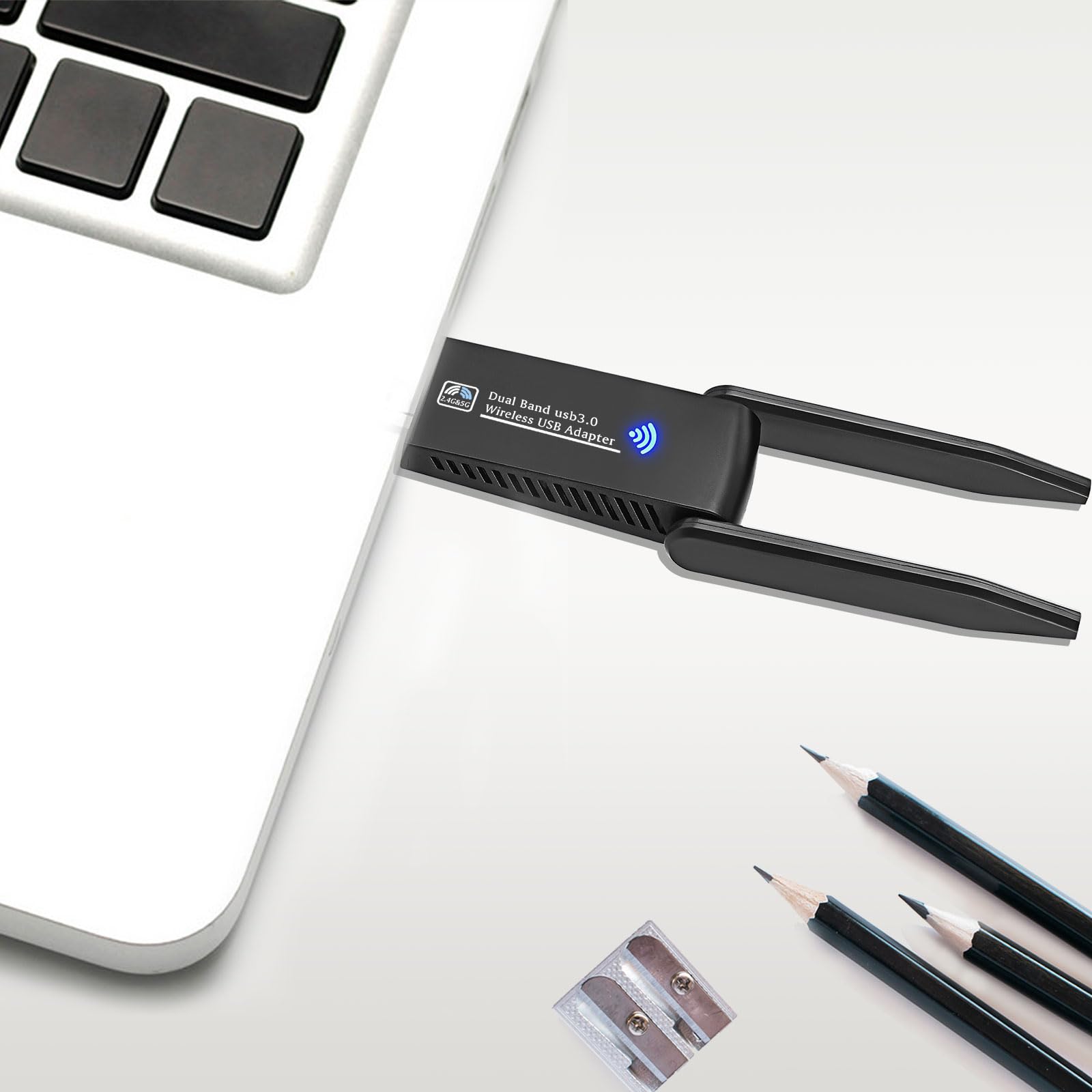 AC1300 Mbps cle WiFi, Double antenne WiFi USB 3.0 Double Bande, 2.4G / 5GHz, MU-MIMO clé WiFi, Carte WiFi pour pc antenne à Gain élevé 5dBi, Compatible avec Windows 11/10/8.1/8/7/XP