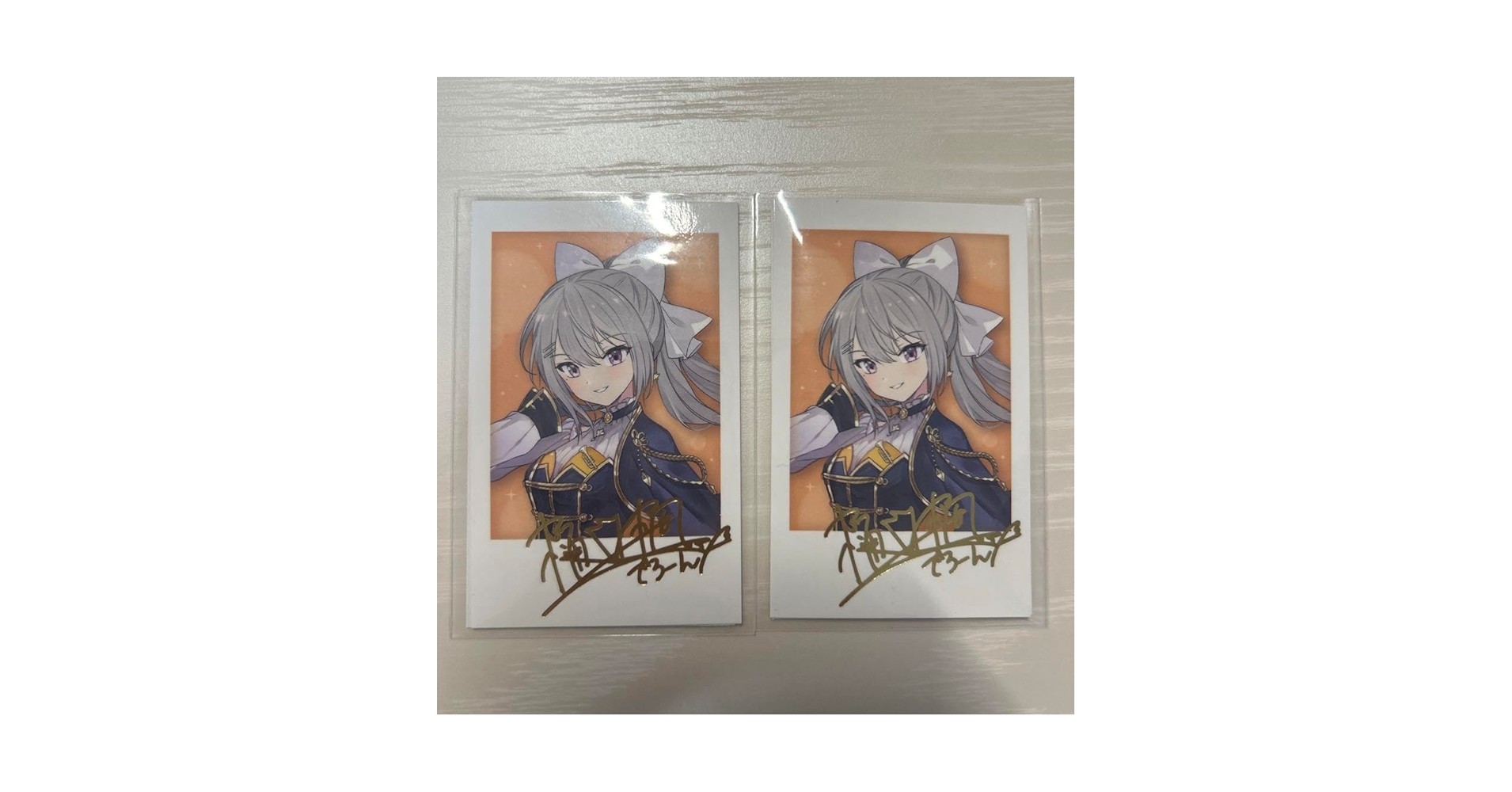 Amazon.co.jp: おまけ付き樋口楓 5周年 箔押しサイン入りチェキ : おもちゃ