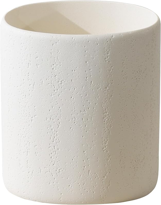 Bote de basura para baño, 1,6 galones, Aspecto clásico de piedra travertino, Crema | Gabinete de basura pequeño y moderno, cubo de basura ovalado, cesto de basura decorativo para dormitorio, sala de estar, cocina, hotel, oficina