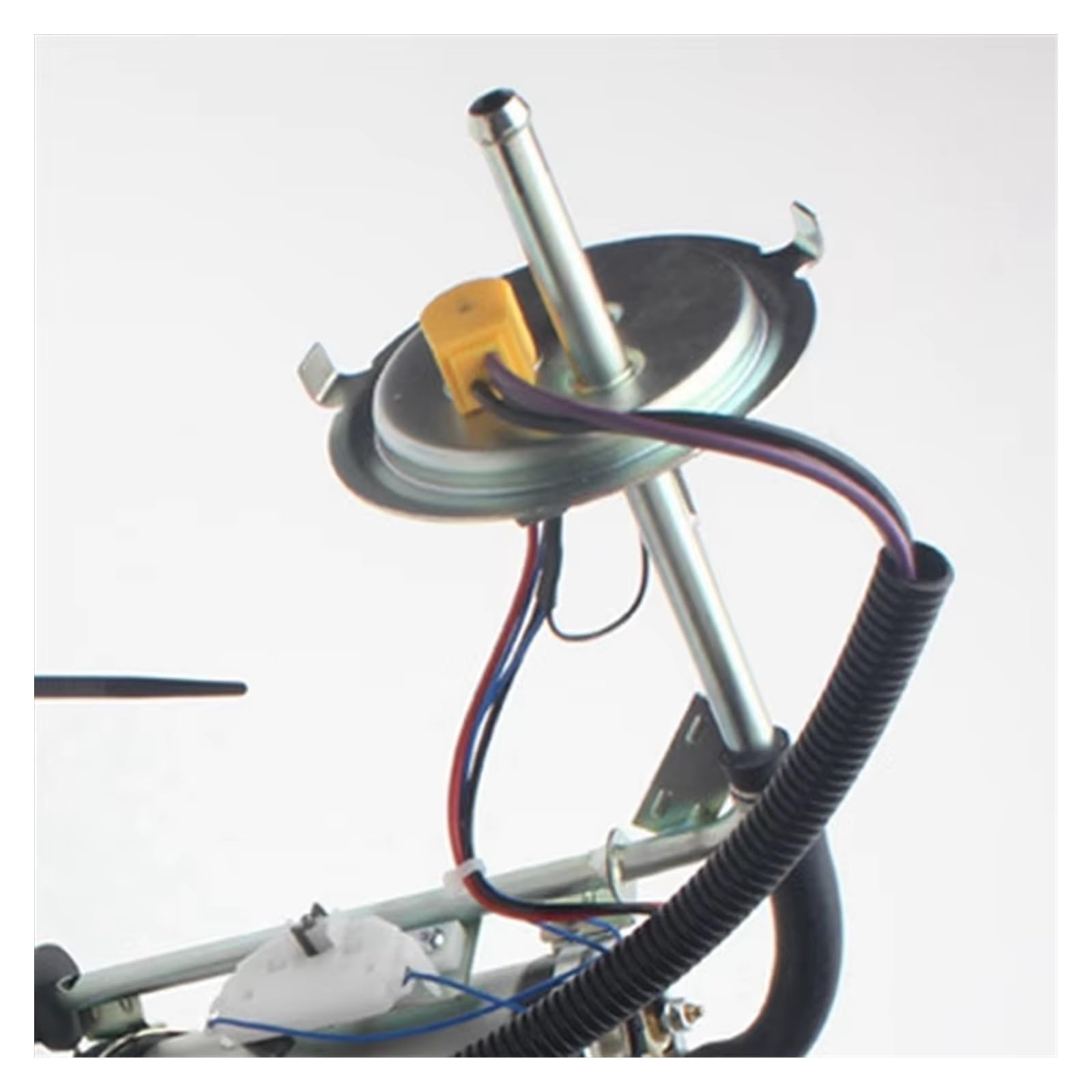 Elektrische Inline Kraftstoffpumpe Für Jeep Für Cherokee L4 2,5 L 7554S MB861561 4637192 E7072S Elektrische Kraftstoff Pumpe Montage
