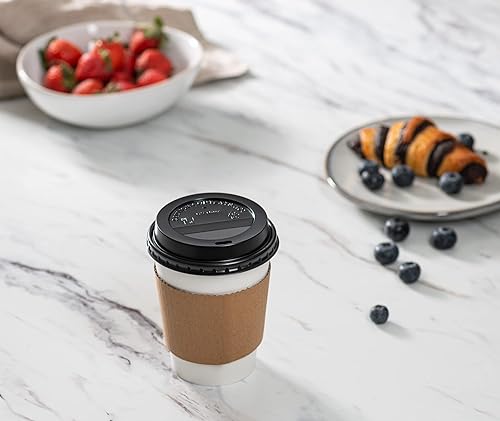 Miniatura 3 de Comfy Package Caja de 300 tazas calientes blancas combinadas de 12 onzas con tapas negras y fundas Kraft