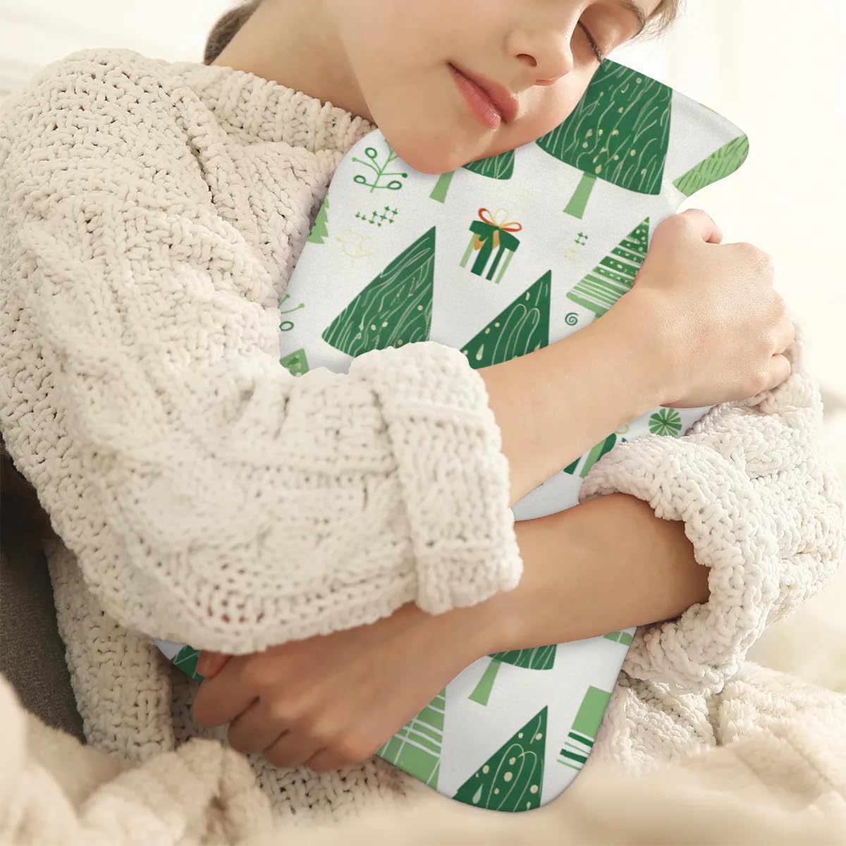 Hot Water Bottle with Soft Cover,2L Xmas Tree Hot Water Bag for Hot and Cold Compress, Hand Feet Warmer, Modern Tree Rubber Hot or Cold Water Bottle Halloween Christmas Decorations