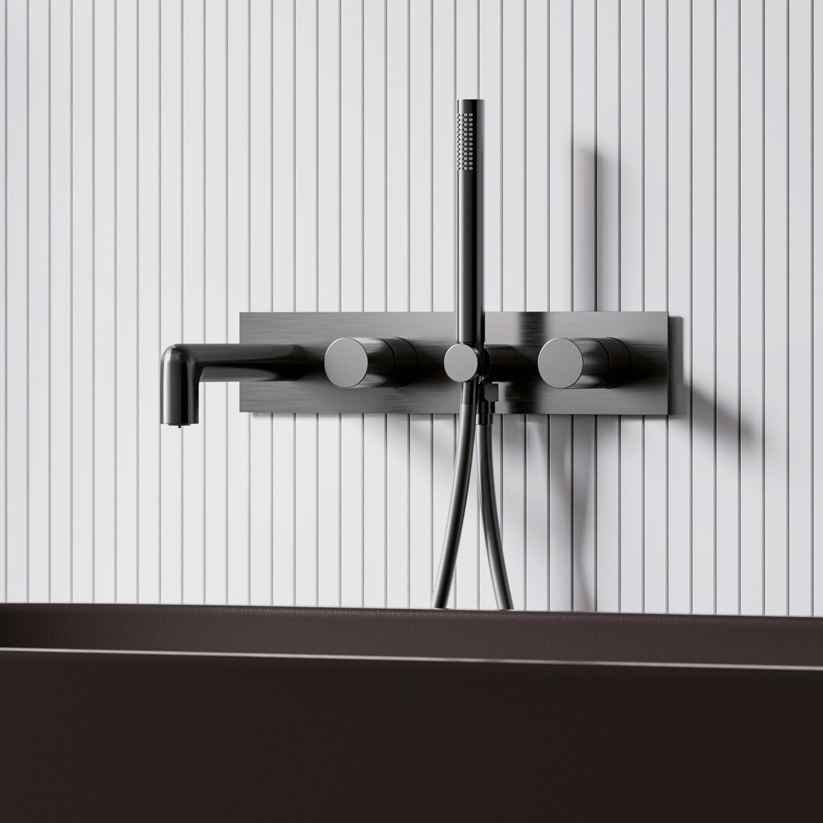 Robinet de baignoire or brossé haut de gamme avec sa douche murale dissimulée LWX