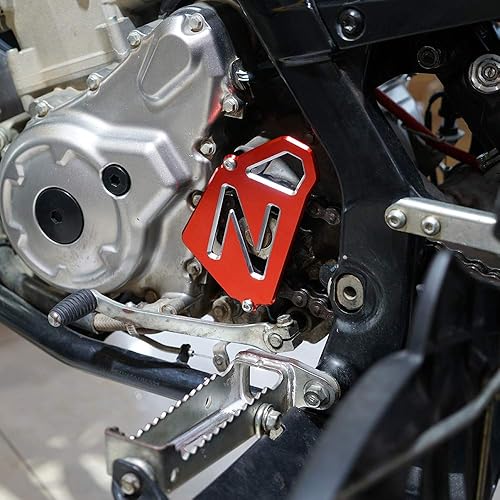 Miniatura 4 de NICECNC Funda protectora de manivela roja para piñón guía de cadena y protector de cadena de doble piñón compatible con Yamaha Raptor 700 700R