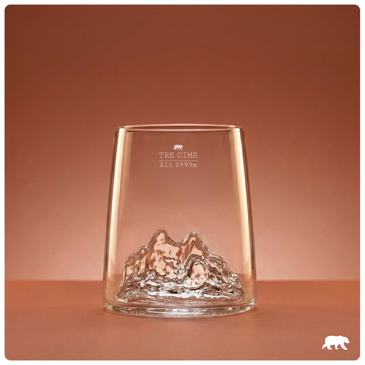 Alaskan MAKER Cofanetto di 2 sparatutto da 6,5 cl – Bicchieri in cristallo di alta qualità soffiati artigianalmente con le montagne in rilievo | Forma a tulipano | Topografico (Tofane & Tre Cime di