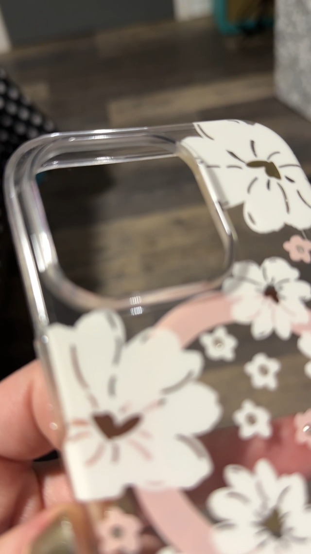 Watch Review of Kate Spade Protective Case for iPhone 14 Pro on