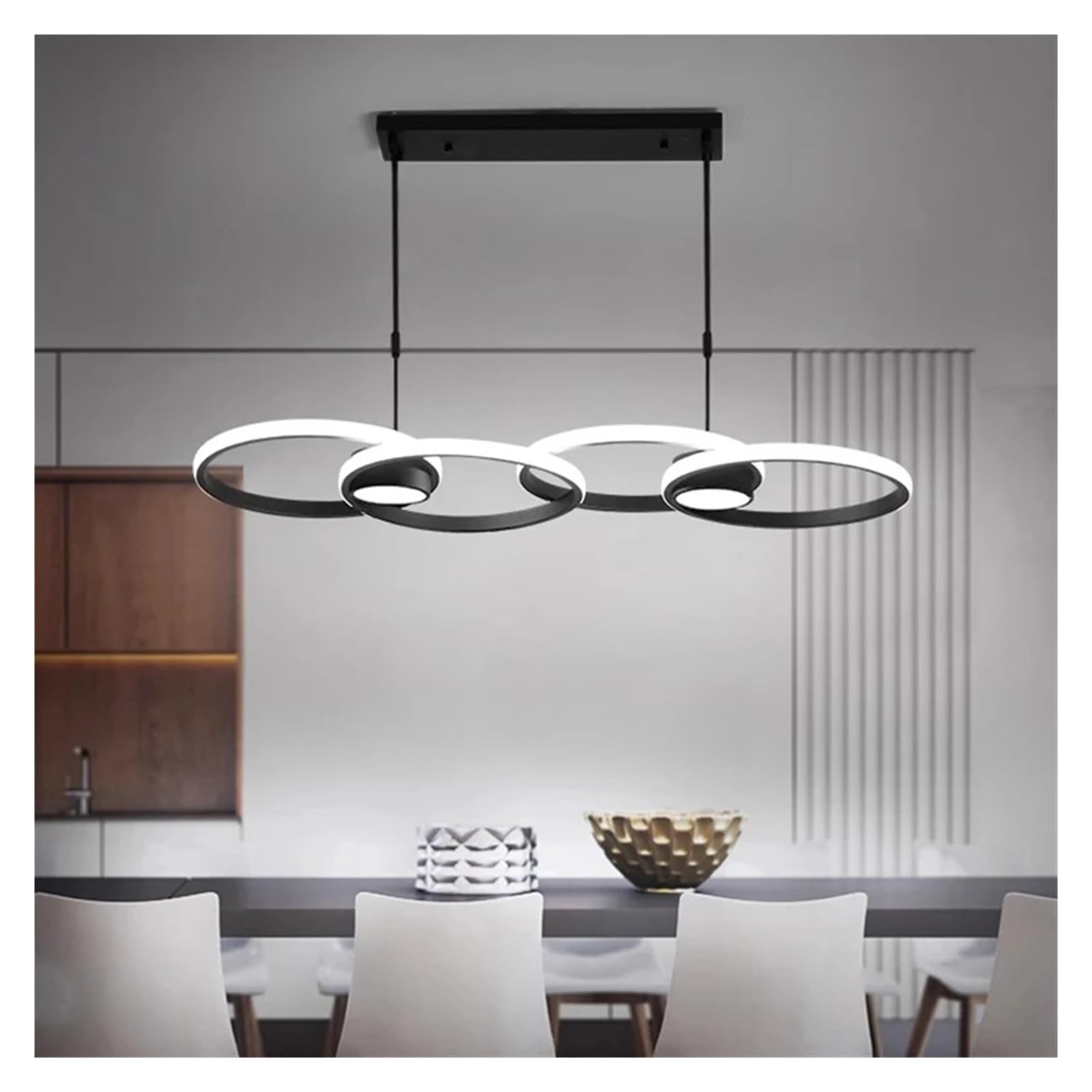 Lustre moderne suspendu pour rénover l'éclairage de salle à manger et grand salon lumineux